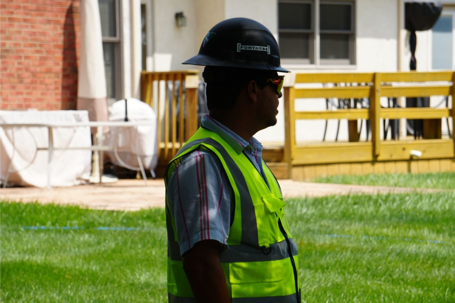 Telecom construction contractor
